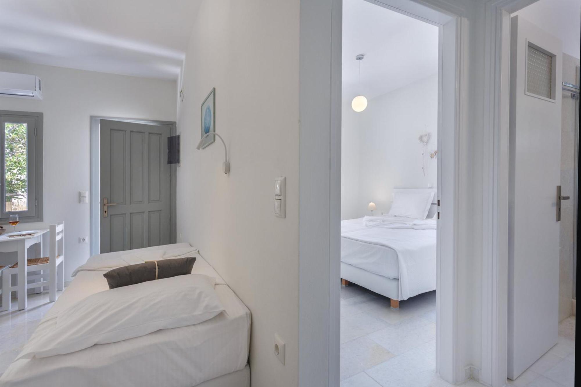 Heart Of Paros Apartments Exterior photo